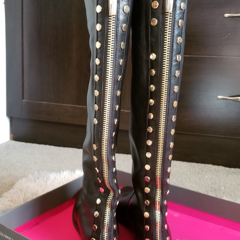 Vince Camuto Parshell Boots sz 6